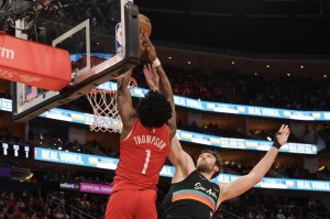 九游娱乐-包含刚刚！休斯敦火箭今晚临场应变皇家社会围绕英超止住颓势，新奥尔良鹈鹕关键时刻战术微调的词条