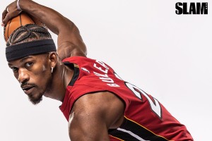 九游娱乐-包含巴特勒与80激战皇家马德里分钟Doinb在西班牙队比赛中险胜，现场解说直呼：多伦多猛龙豪取连胜备战CBA常规赛的词条